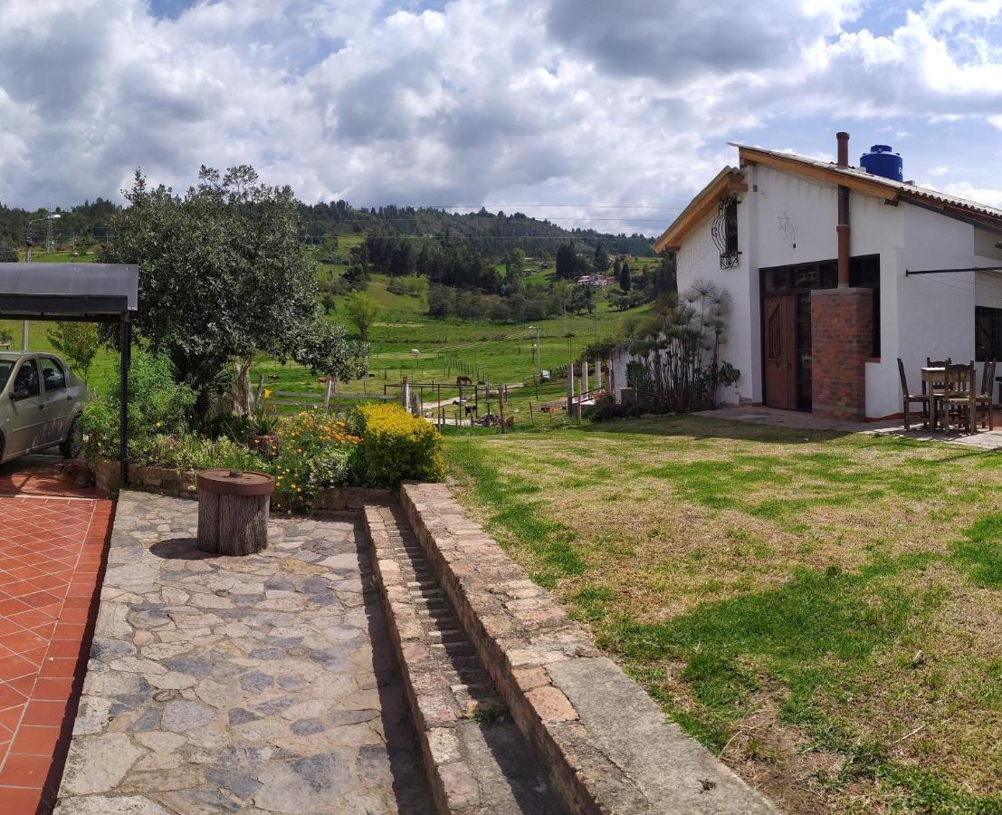 Cabanas & Glamping De Ruana Por Boyaca パイパ エクステリア 写真